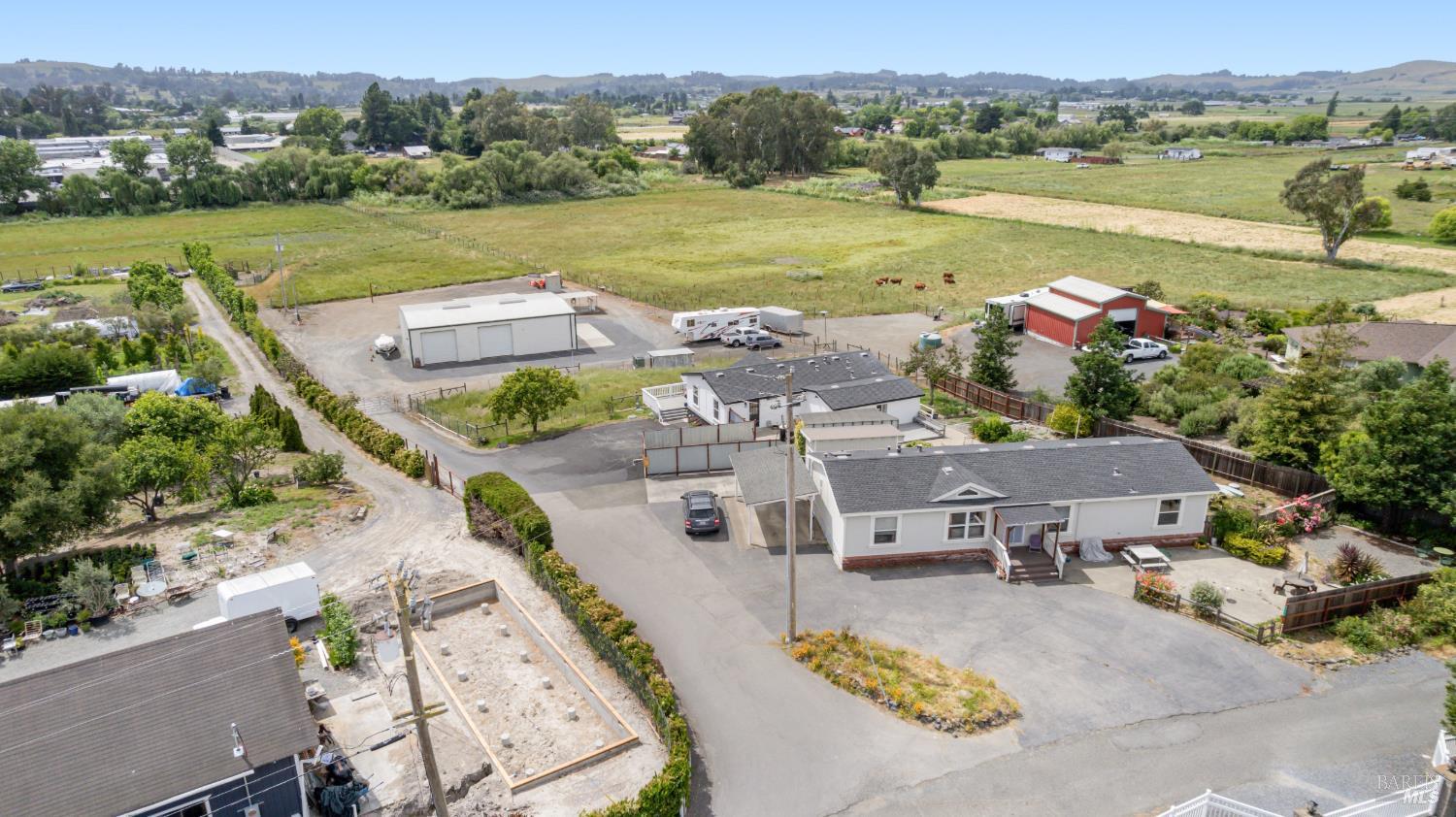 2408–2412 Magnolia Avenue, Petaluma